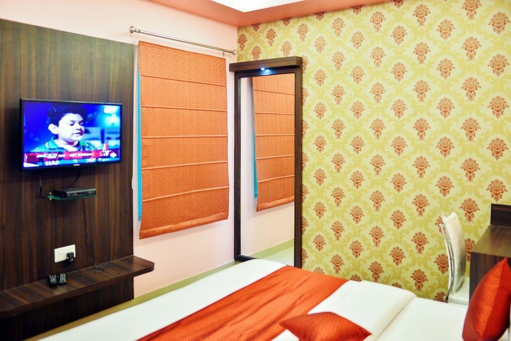 Hotel Janki International By Keymagics Varanasi Luaran gambar
