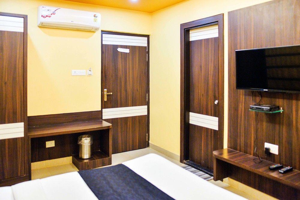 Hotel Janki International By Keymagics Varanasi Luaran gambar