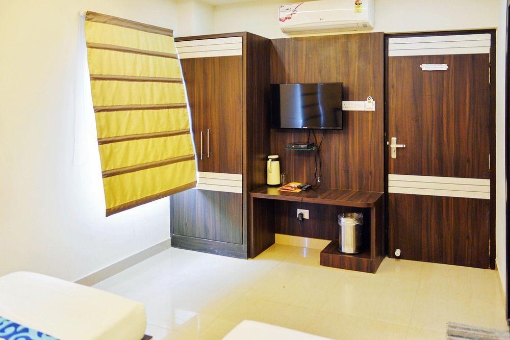 Hotel Janki International By Keymagics Varanasi Luaran gambar