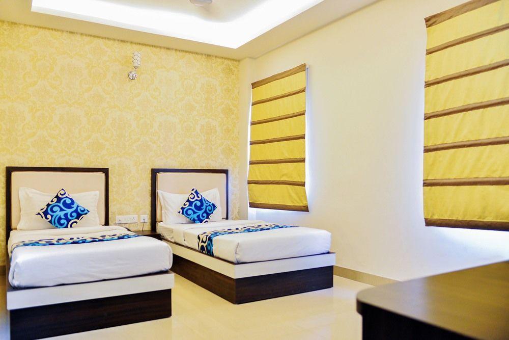Hotel Janki International By Keymagics Varanasi Luaran gambar