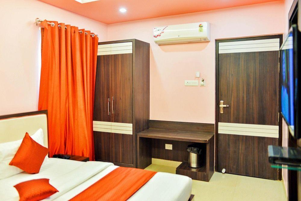 Hotel Janki International By Keymagics Varanasi Luaran gambar