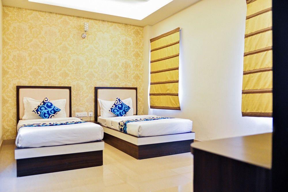 Hotel Janki International By Keymagics Varanasi Luaran gambar