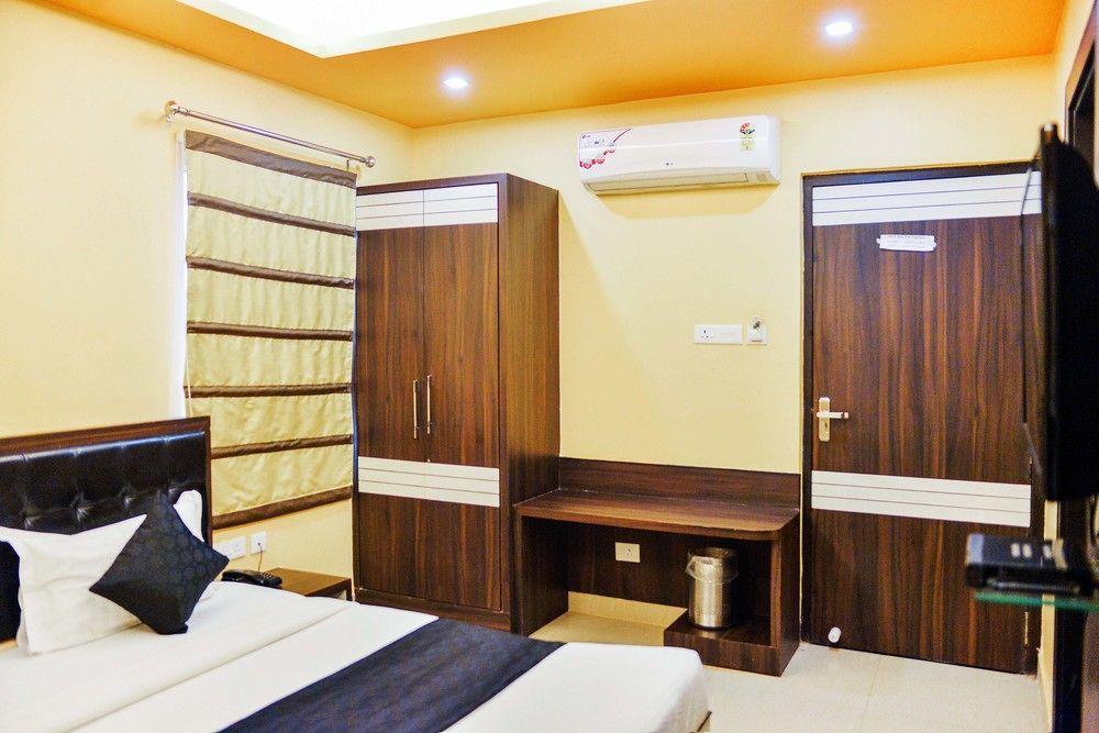 Hotel Janki International By Keymagics Varanasi Luaran gambar