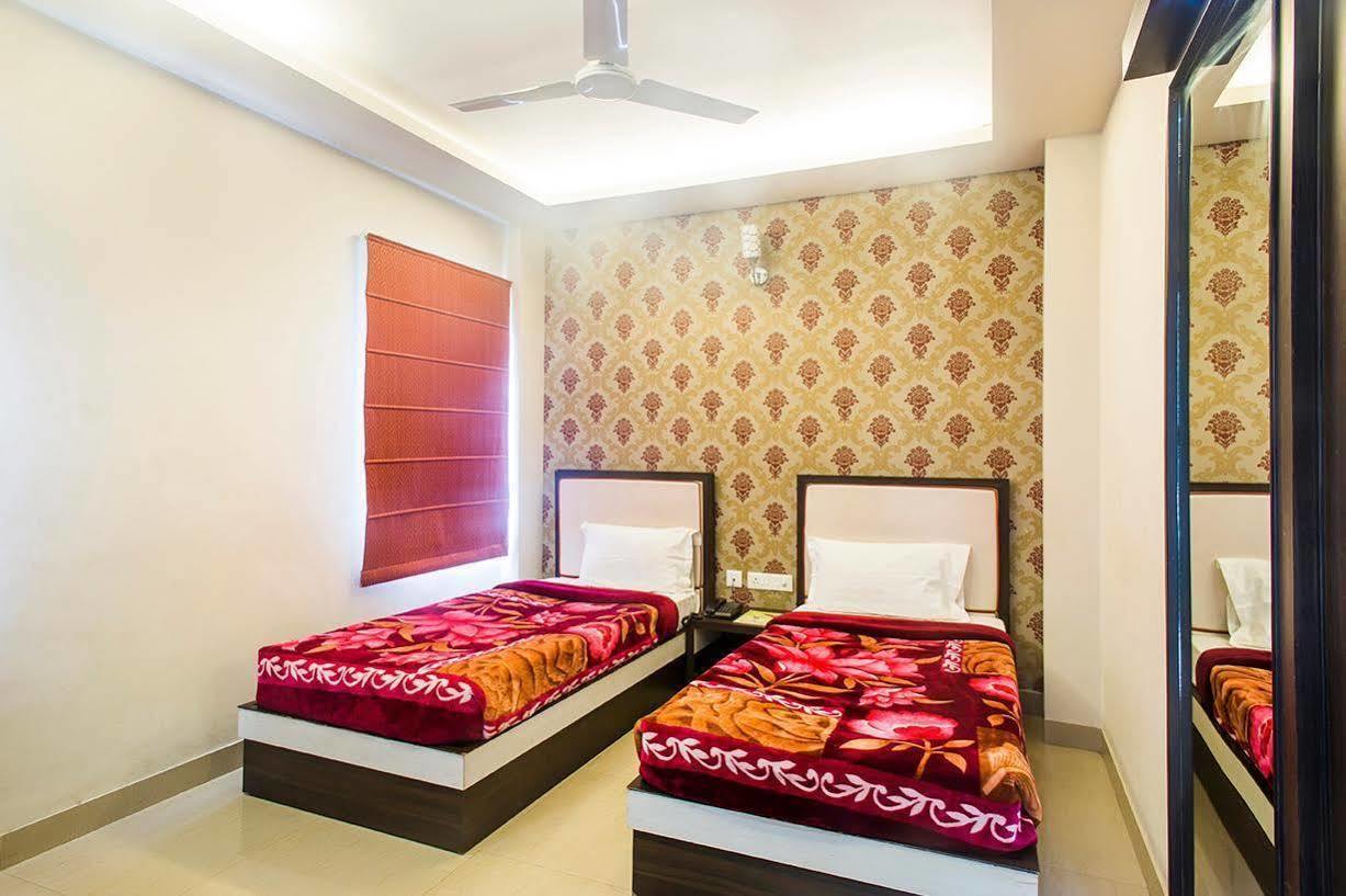 Hotel Janki International By Keymagics Varanasi Luaran gambar