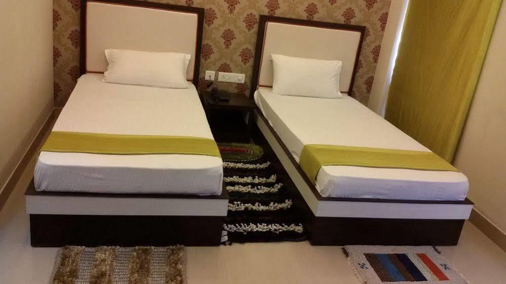 Hotel Janki International By Keymagics Varanasi Luaran gambar