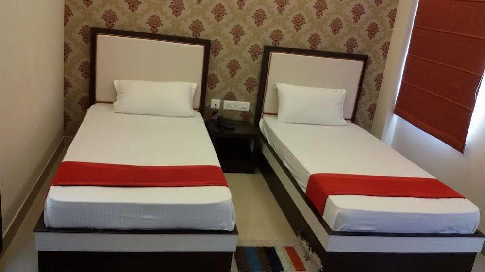 Hotel Janki International By Keymagics Varanasi Luaran gambar